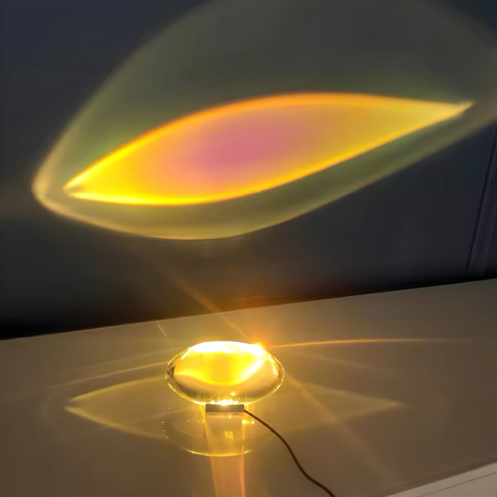 Angel Eyes Projektorlampe – Skap magisk stemning med regnbuelys