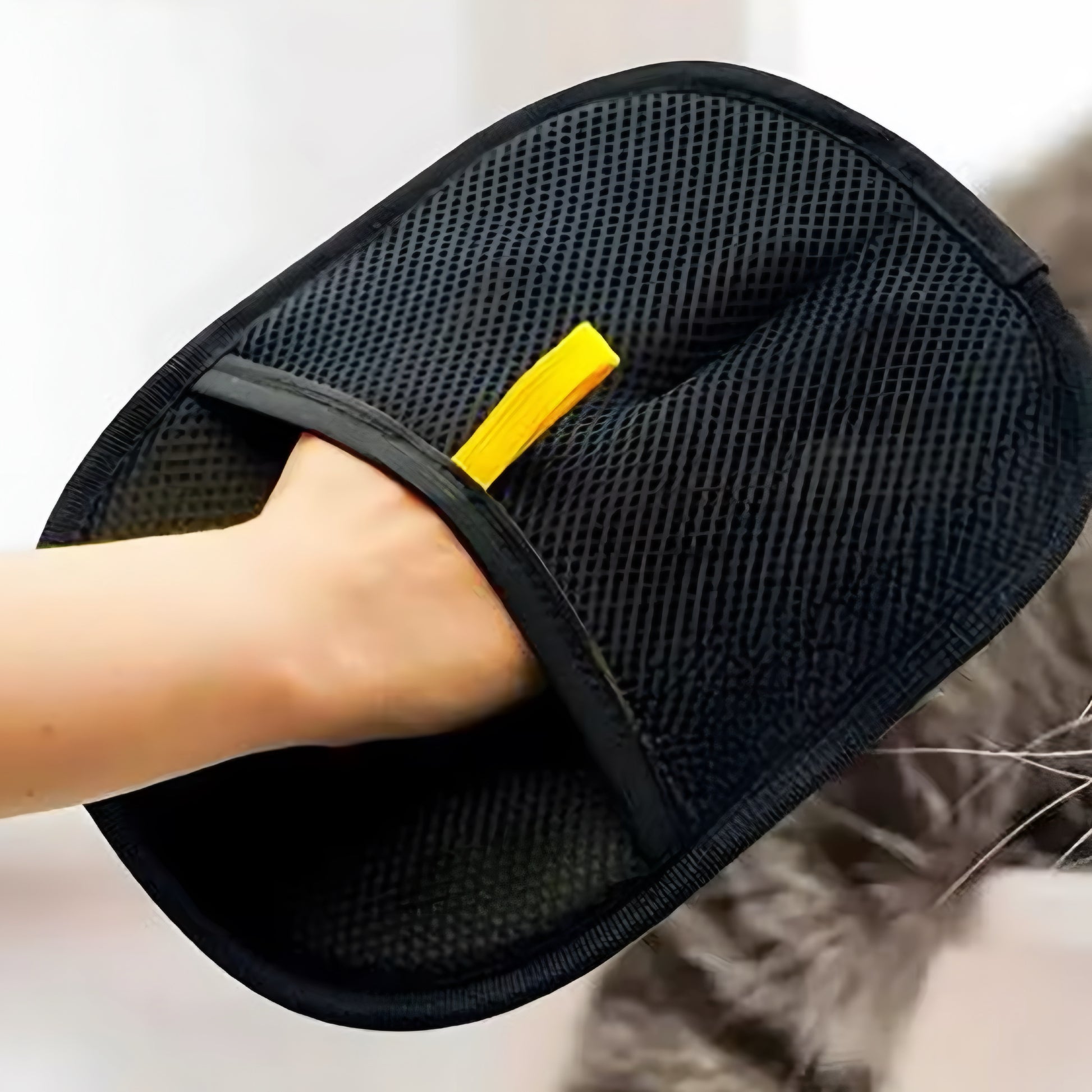 Fjern dyrehår enkelt – med én naturlig bevegelse